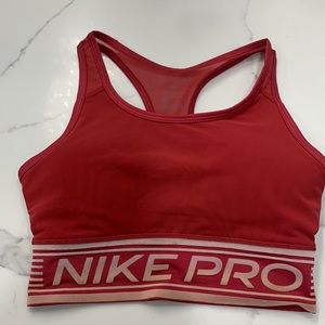 Nike Women’s Red Extra Support Sports‎ Athletic Bra. Size XS